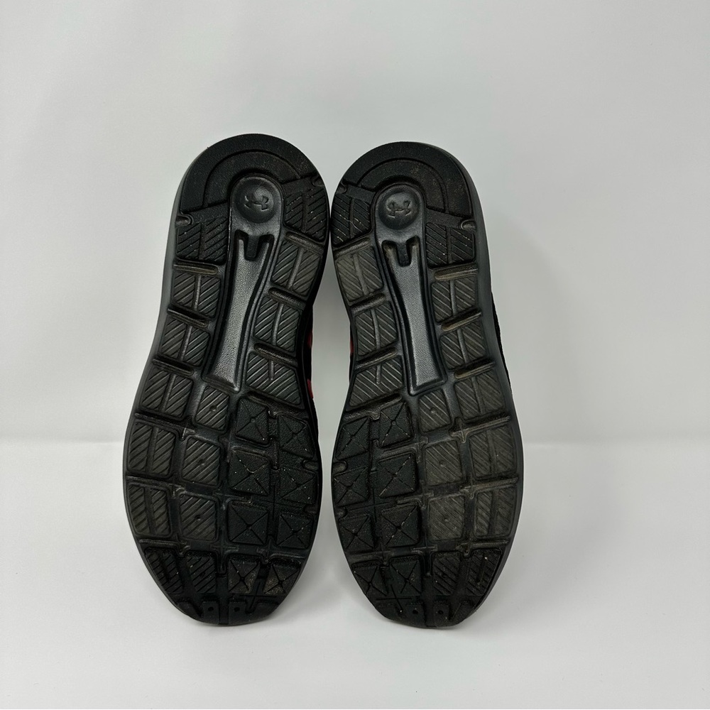 Under Armour Youth Boys Size 5 Tennis Shoes All Black New Without Box - Picture 6 of 6